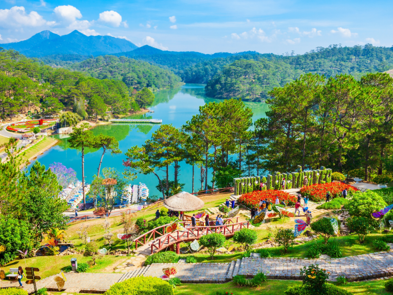 Nha Trang & Dalat Golf Tour 4 Days