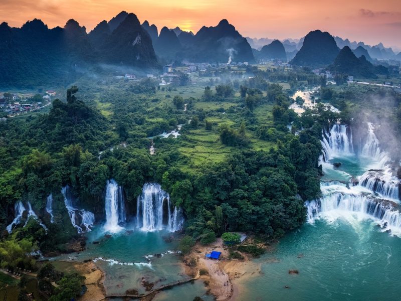 Ba Be Lake And Ban Gioc Waterfall 4 Days 3 Nights