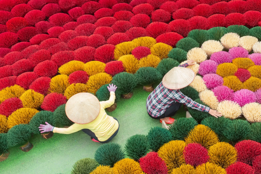 Chuong Village & Quang Phu Cau Incense Village – 1 Day Tour