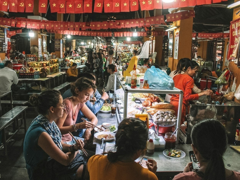 Hoi An Evening Street Food Tour