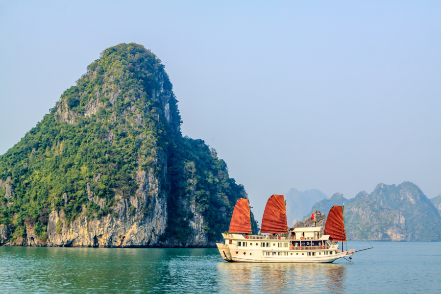 Vietnam Luxury Tour 12 Days