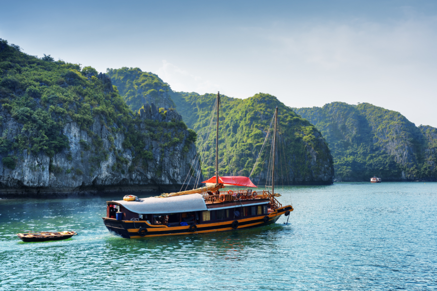 Ha Long Bay – 1 Day Cruise