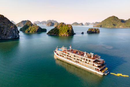 Vietnam Tourism Breaks Records with Over 9.2 Million International Visitors in Early 2025