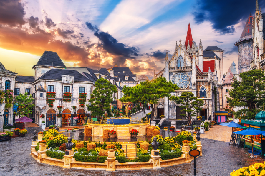Ba Na Hills – Golden Bridge Full Day Tour