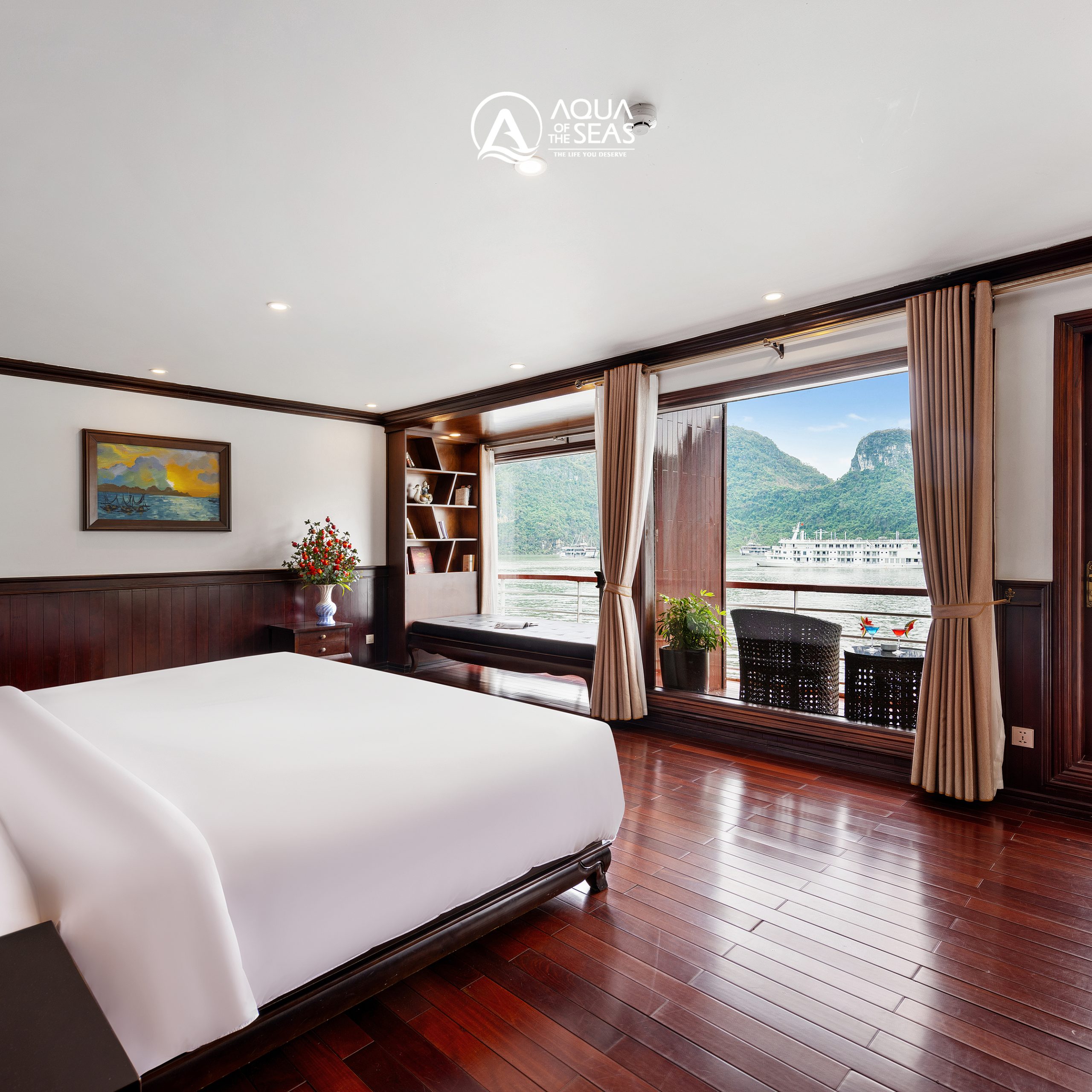 Ha Long Bay Overnight Cruise – Aqua of the Seas