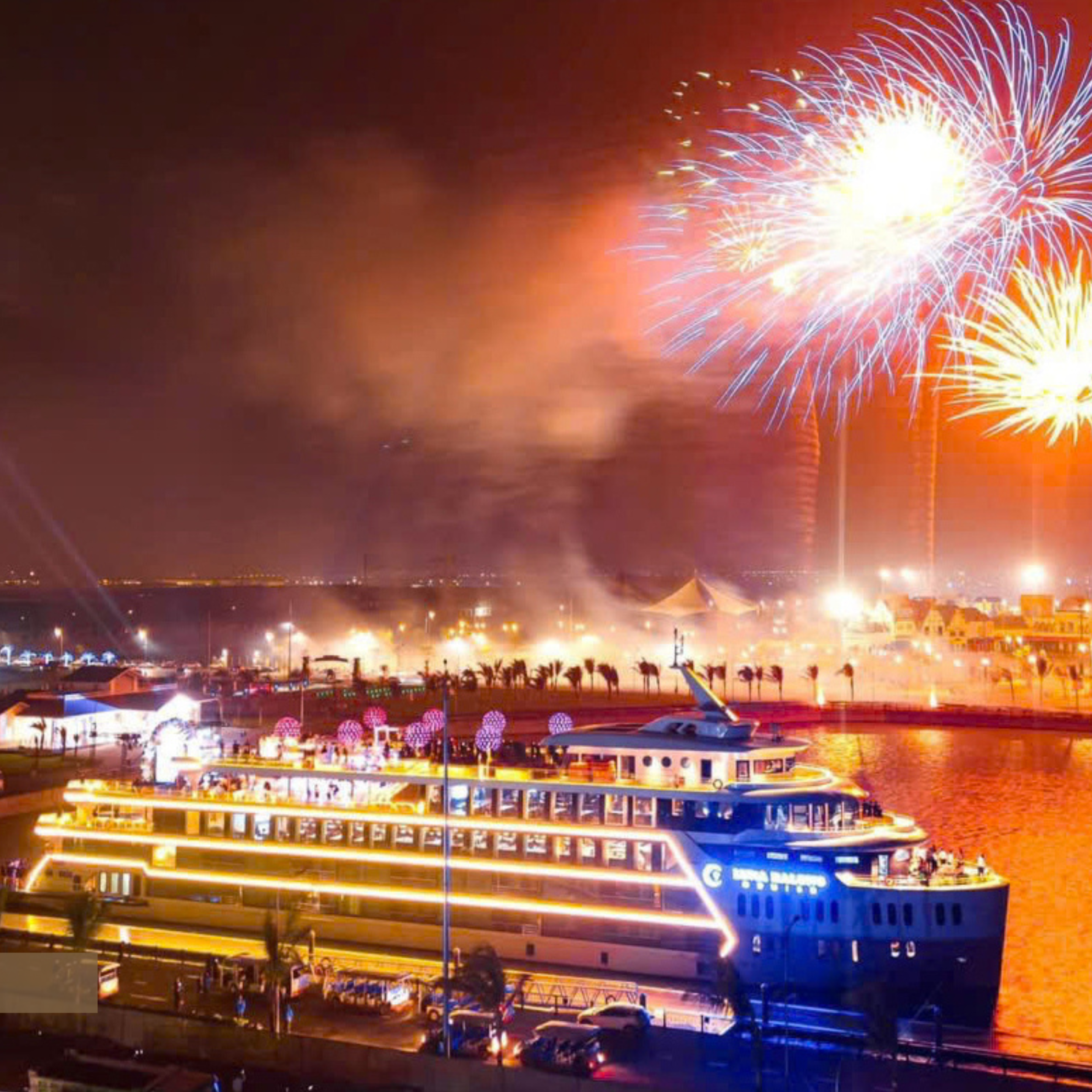 Ha Long Bay Luxury Day Cruise – Luna Ha Long