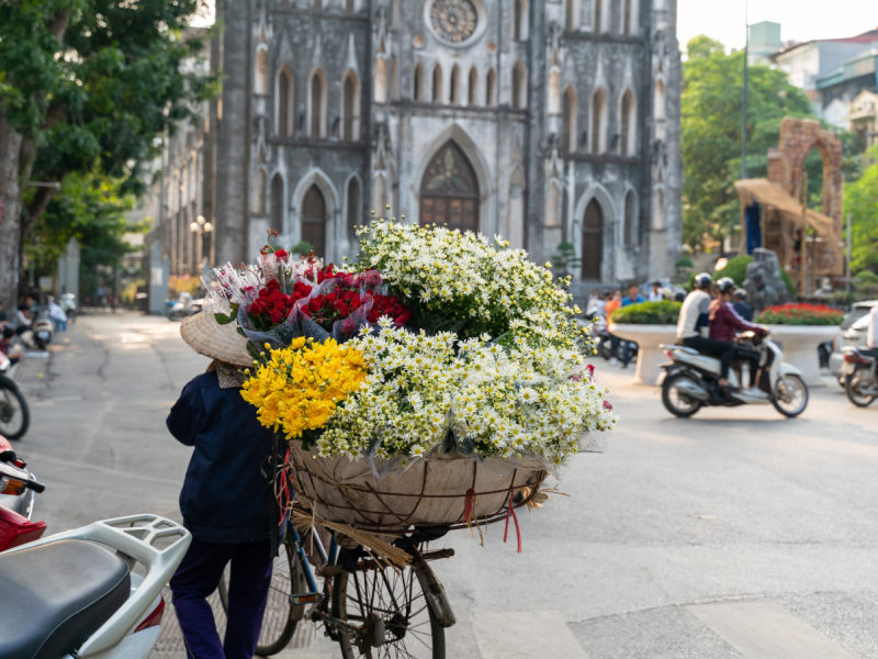 Half-Day Hanoi Highlights & Hidden Gems by Vintage Jeep