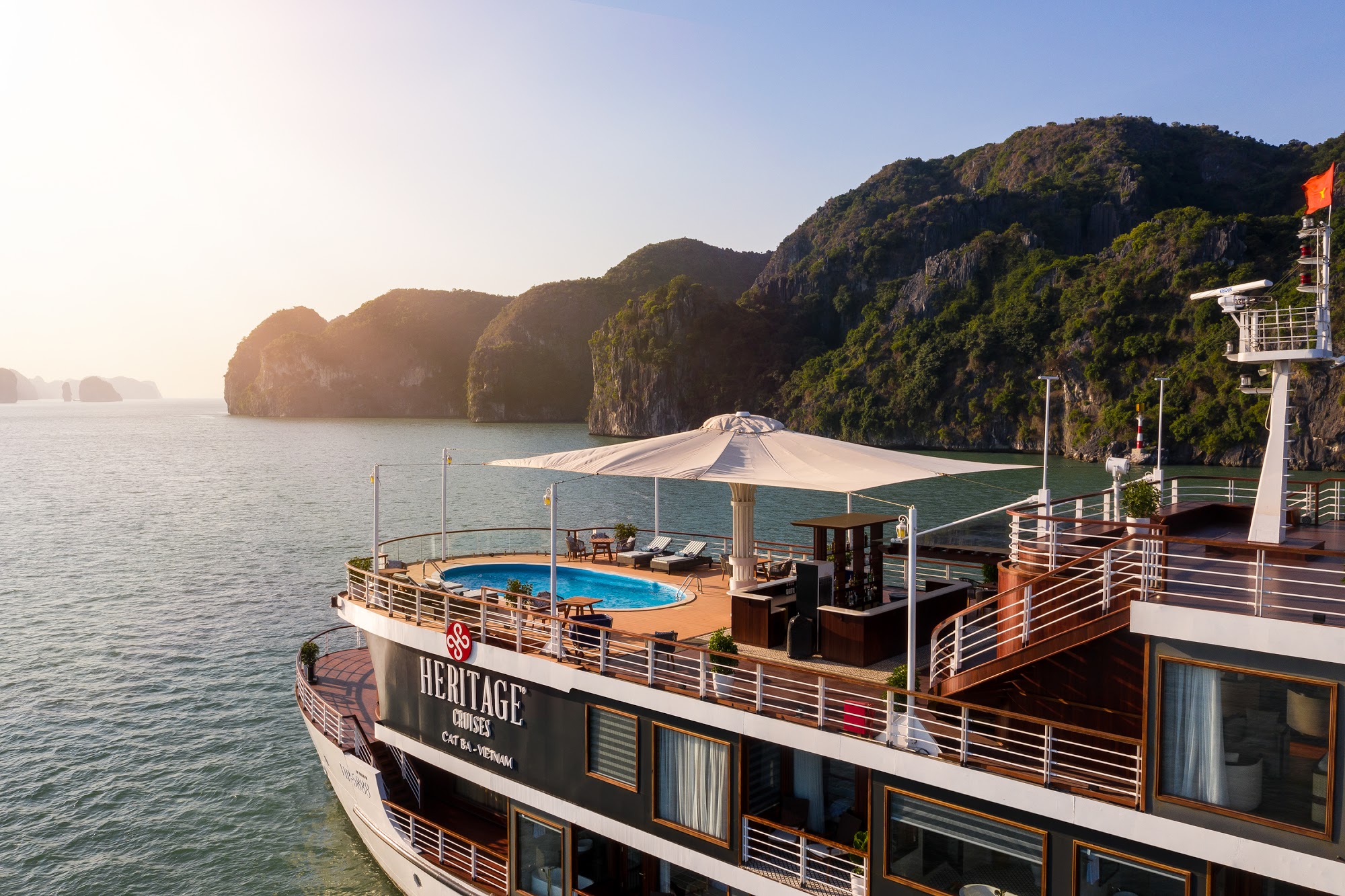 Lan Ha Bay 2 Days 1 Night Cruise – Heritage Cruises
