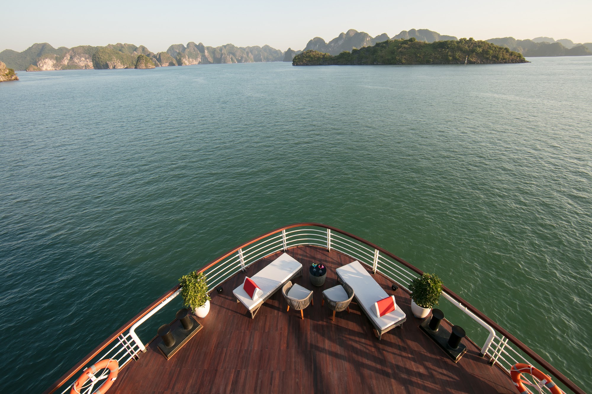 Lan Ha Bay 2 Days 1 Night Cruise – Heritage Cruises