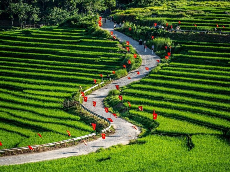 Muong to Thai Ethnic Villages 8 Days