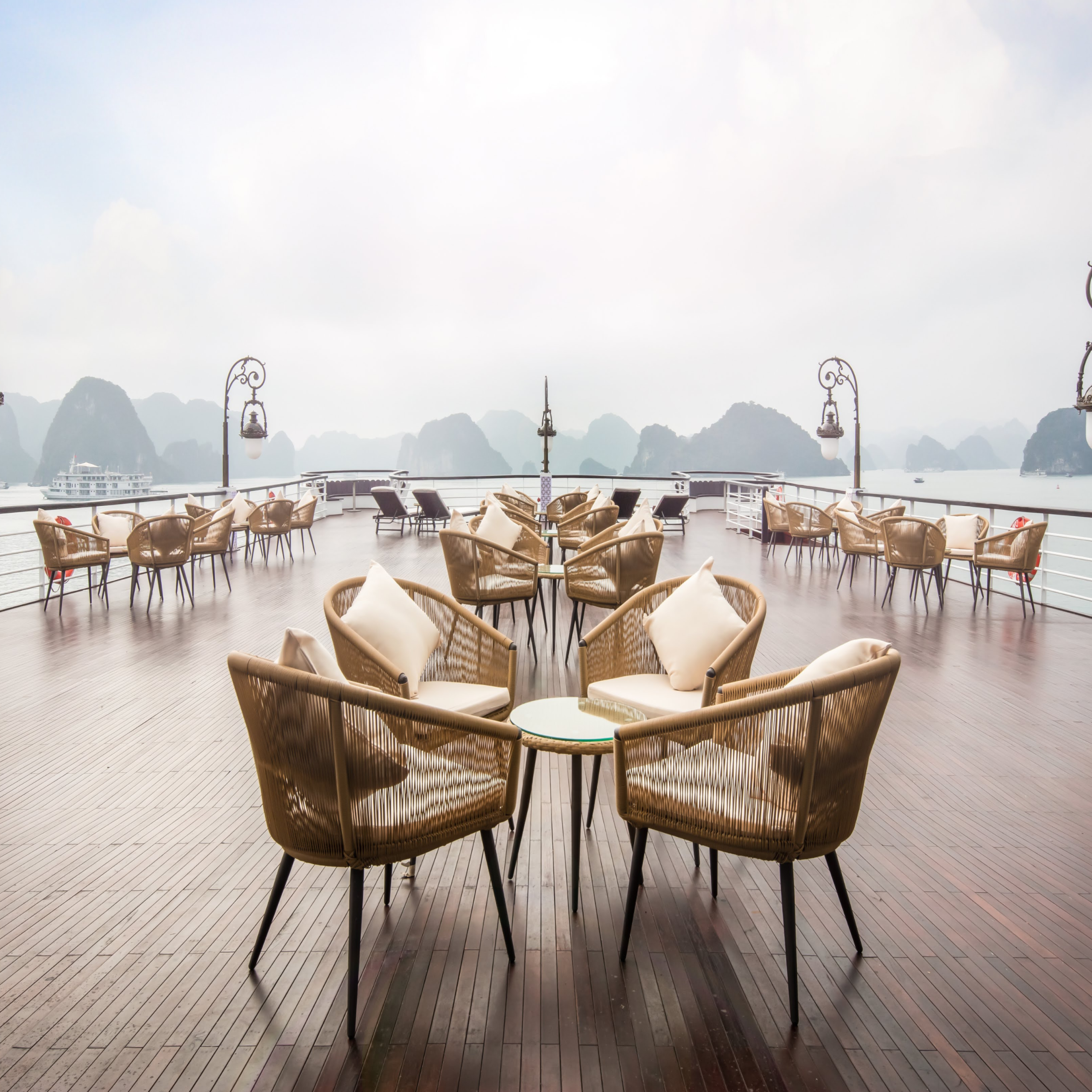 Ambassador Cruise Ha Long Bay – Luxury 2 Days 1 Night Cruise