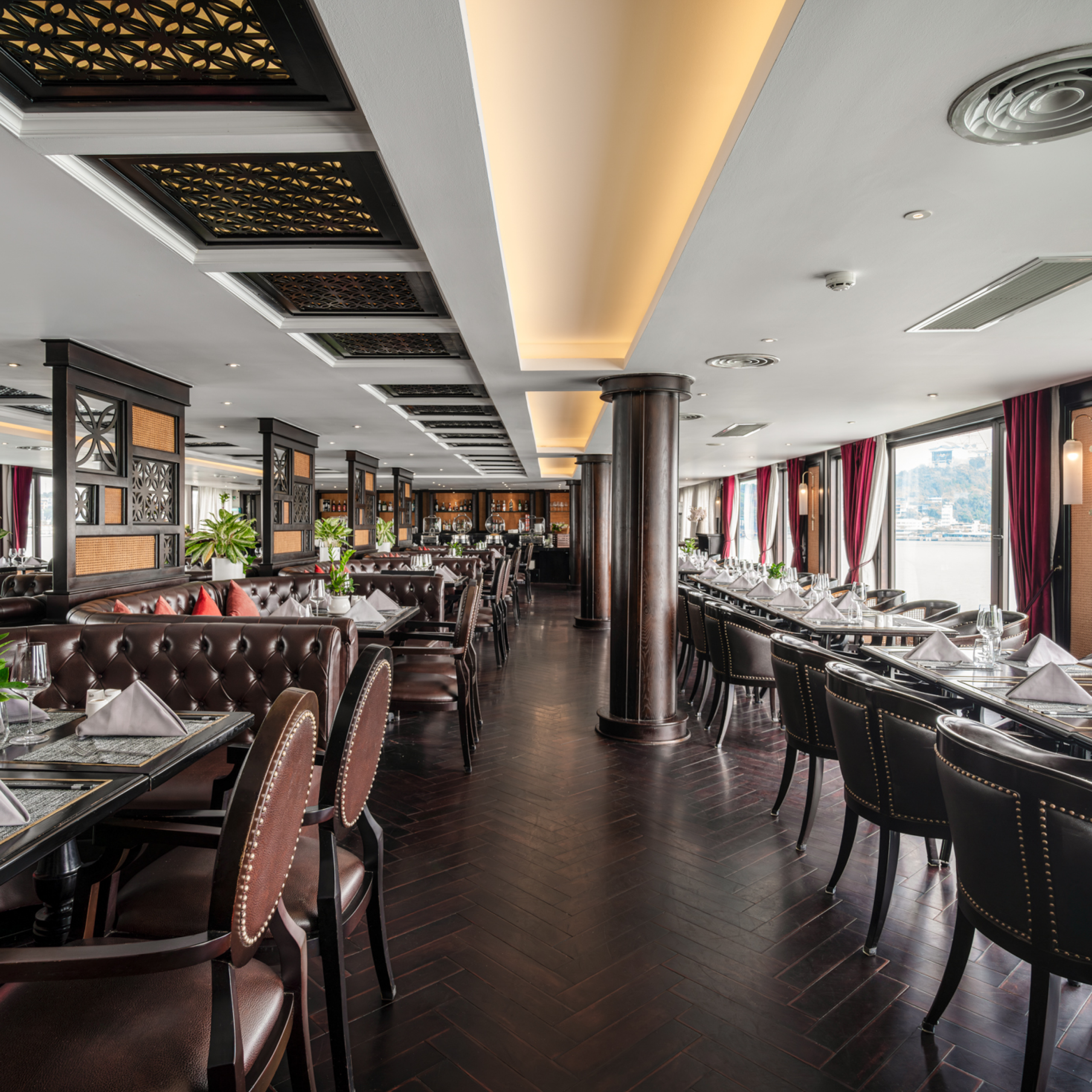 Ambassador Cruise Ha Long Bay – Luxury 2 Days 1 Night Cruise