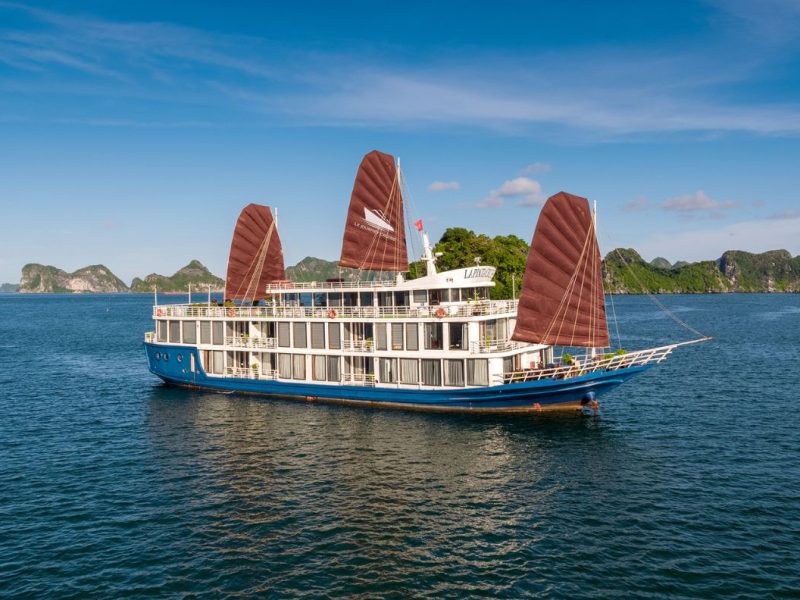 Le Journey Luxury Cruise – Lan Ha Bay & Cat Ba Island 3 Days 2 Nights