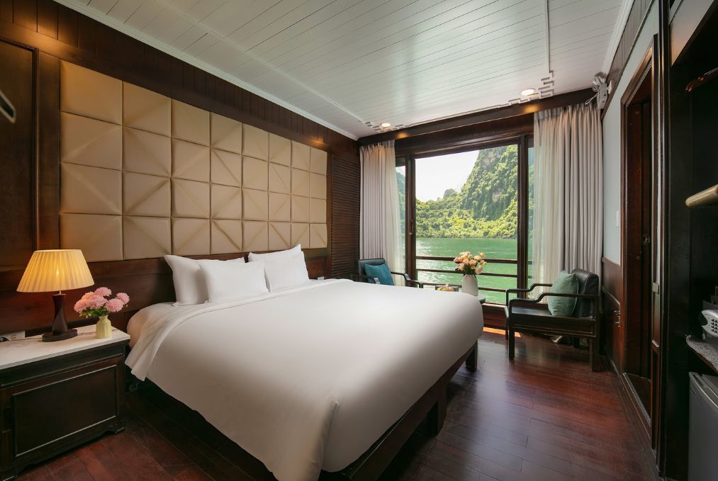 Mila Cruises – Ha Long Bay 2 Days 1 Night