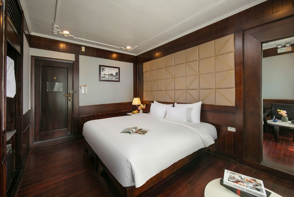 Mila Cruises – Ha Long Bay 2 Days 1 Night