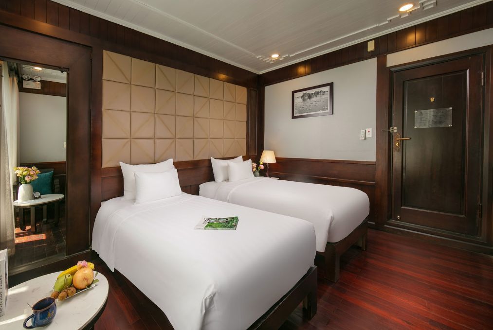 Mila Cruises – Ha Long Bay 2 Days 1 Night