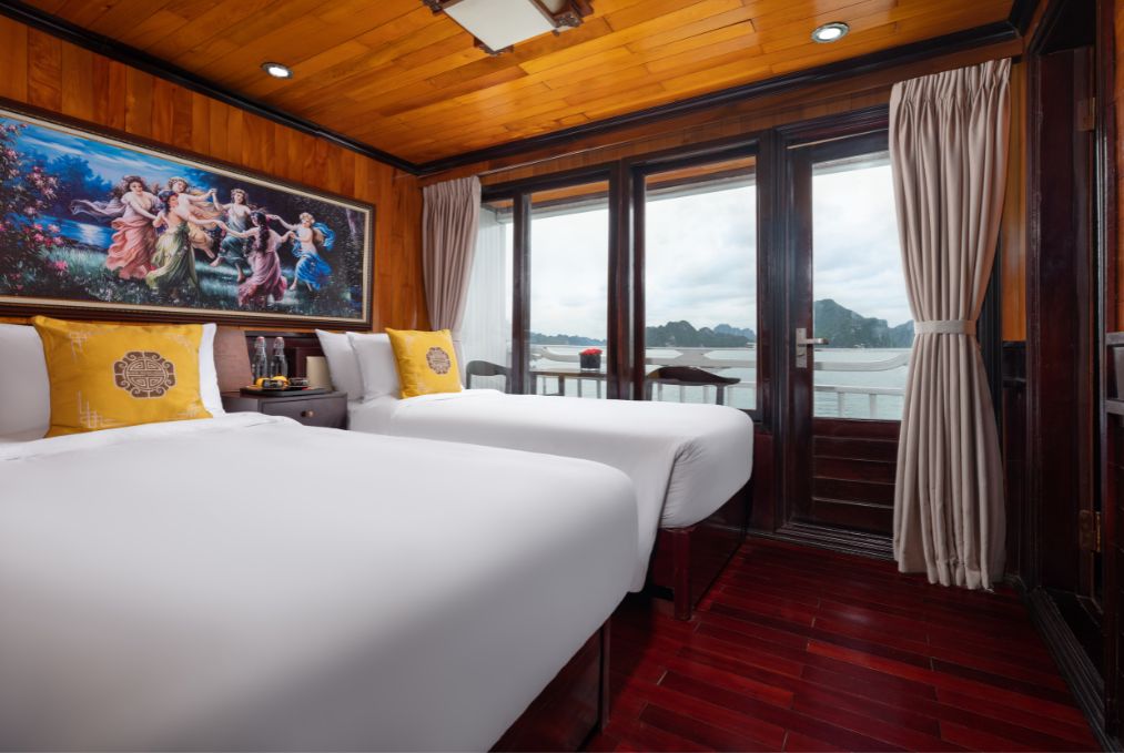 Hera Classic Boutique Cruise – Ha Long Bay 2 Days 1 Night