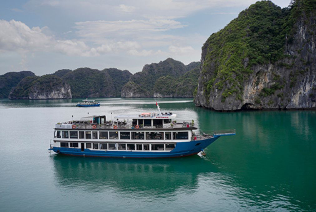 La Pandora Cruise – Ha Long Bay Cruise 2 Days 1 Night