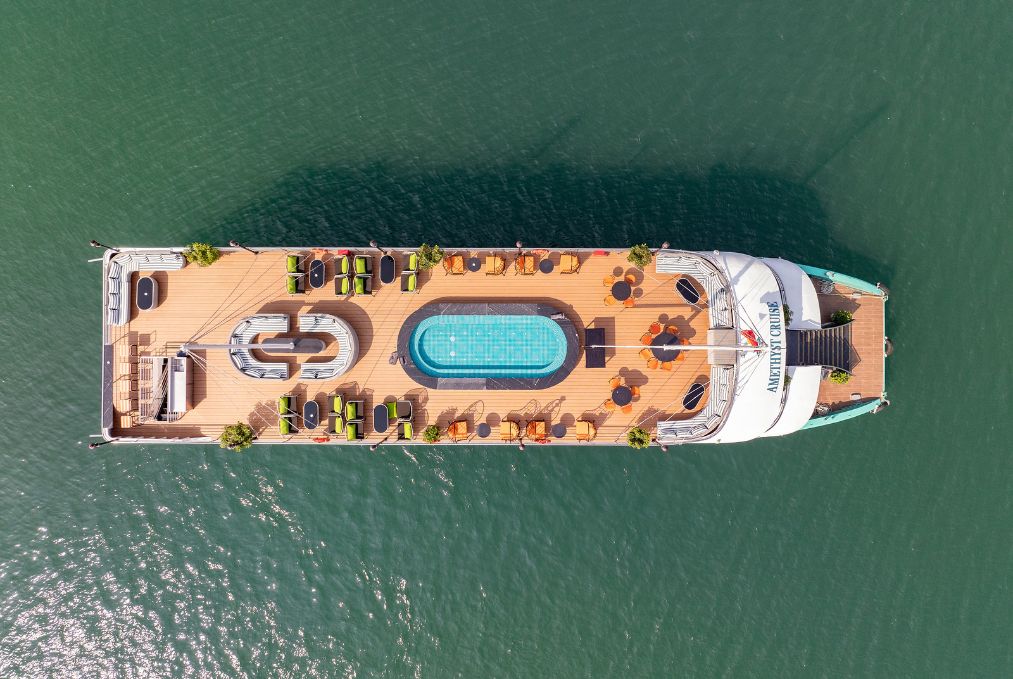 Amethyst Cruise – Ha Long 5-Star Day Cruise