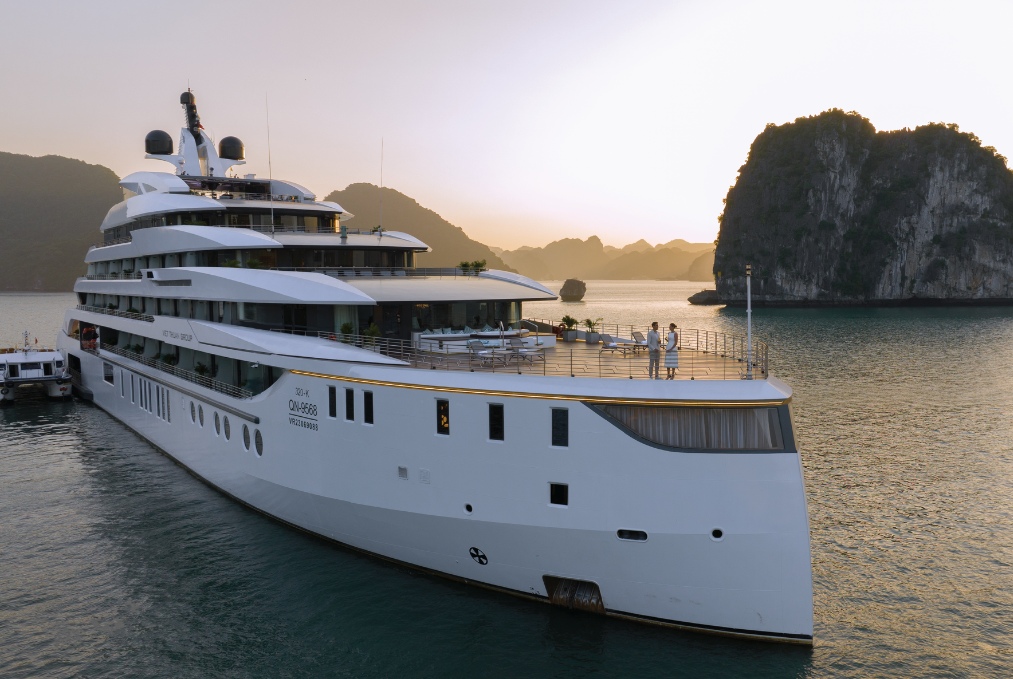 Ha Long Bay Luxury Cruise – Grand Pioneers 2 Days 1 Night