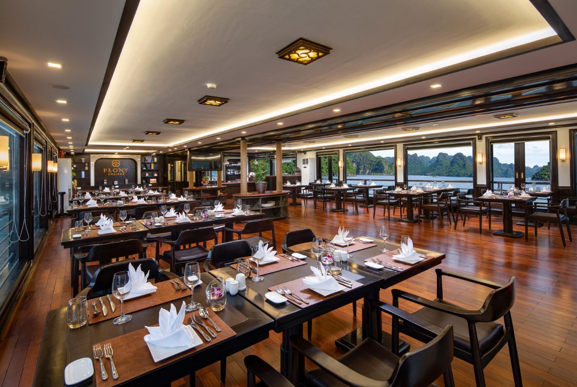 Peony Cruise – 2 Days 1 Night Lan Ha Bay & Cat Ba Island