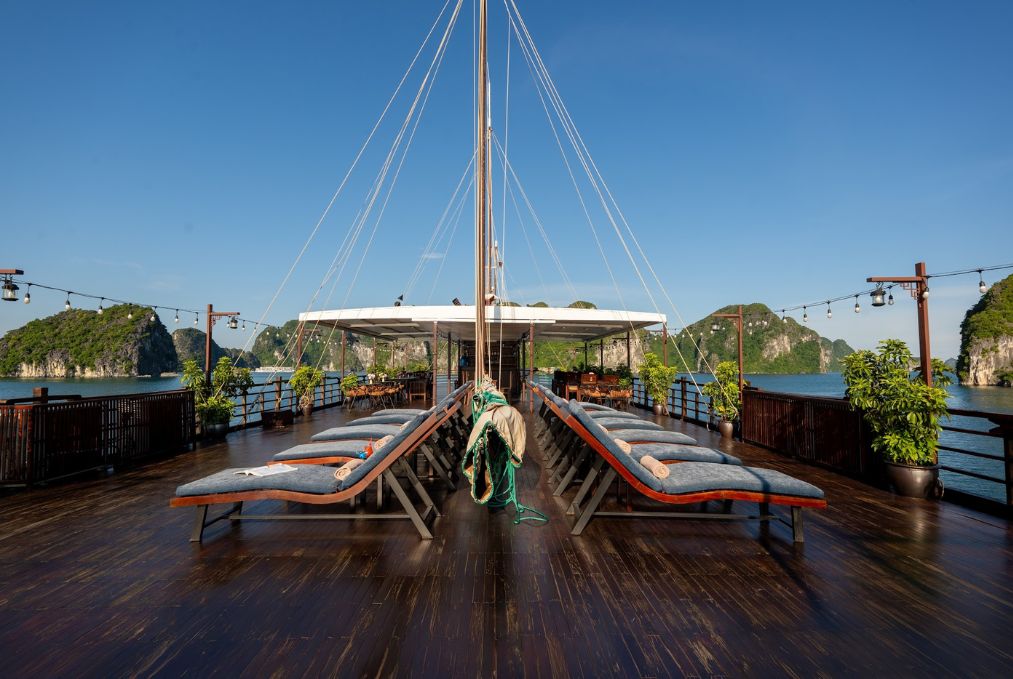 Mila Cruises – Ha Long Bay 2 Days 1 Night