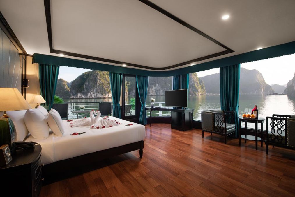 Aspira Cruises 5-Star – Lan Ha Bay Cruise 2 Days 1 Night