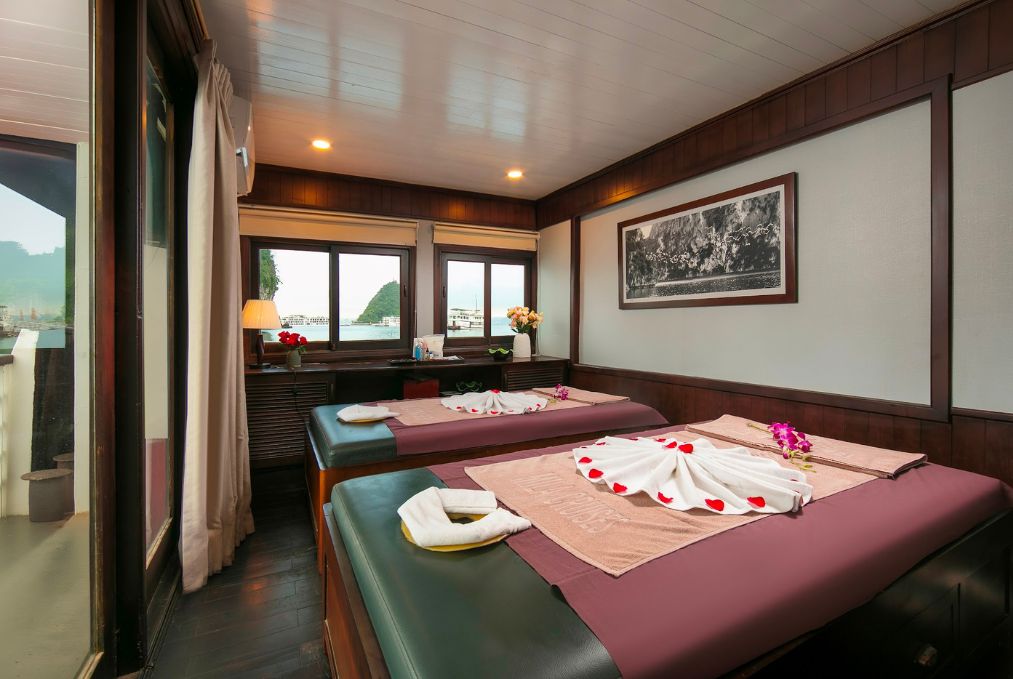 Mila Cruises – Ha Long Bay 2 Days 1 Night