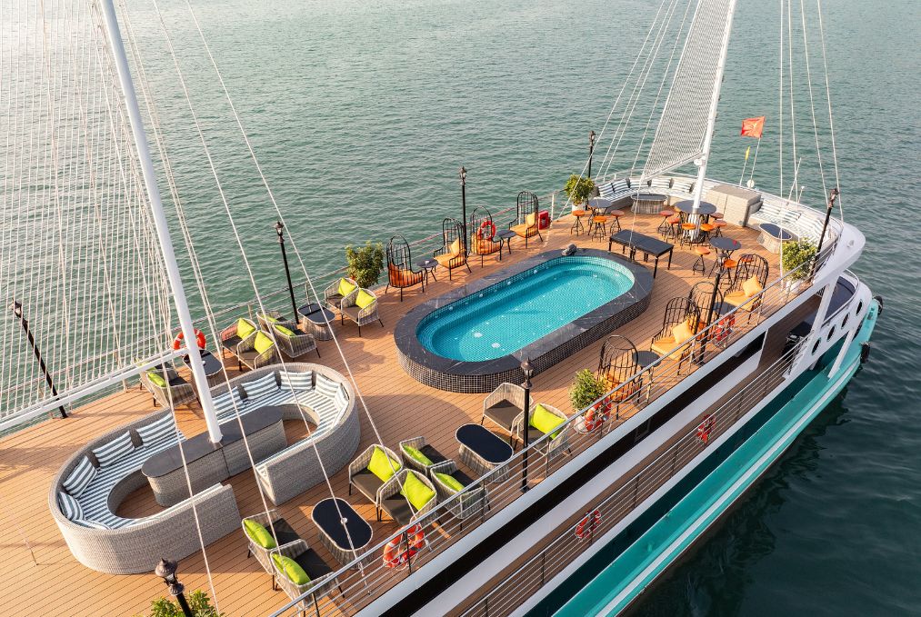 Amethyst Cruise – Ha Long 5-Star Day Cruise