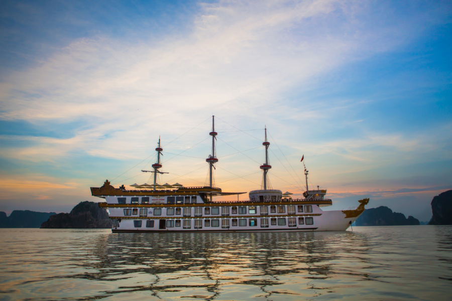 Bai Tu Long Bay Luxury Cruise – Dragon Legend 2 Days 1 Night