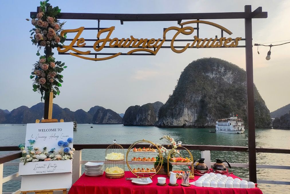 Ha Long Bay 2 Days 1 Night Cruise – Le Journey Premium