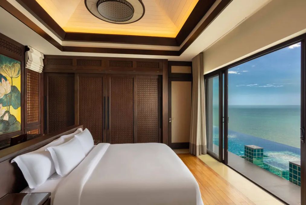 Vietnam Luxury Scenic 10 Days